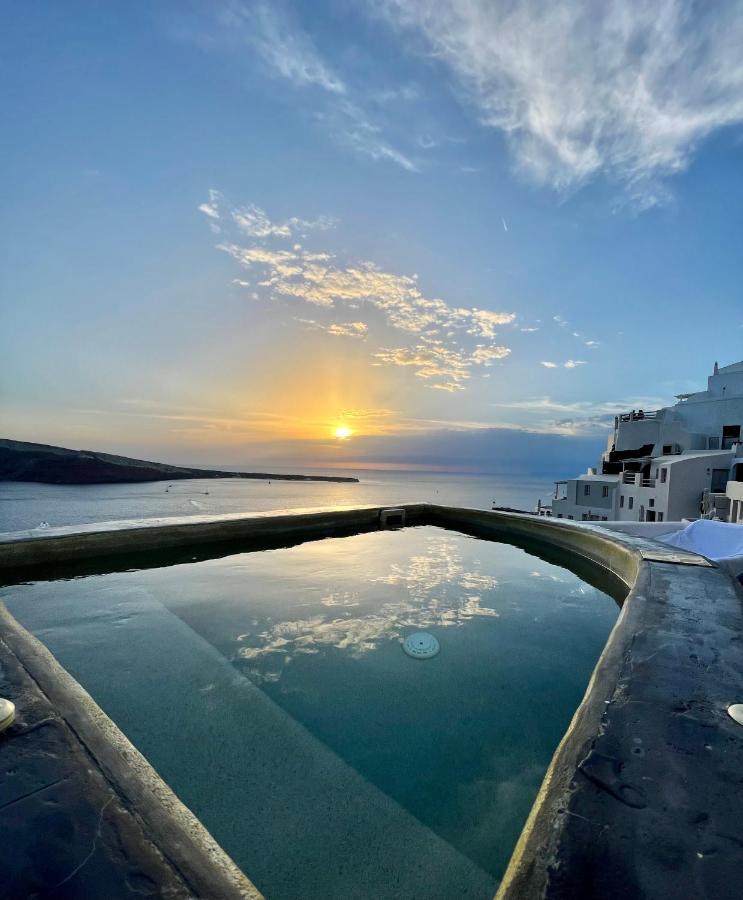 Вилла Oia Angle Cavehouse Экстерьер фото